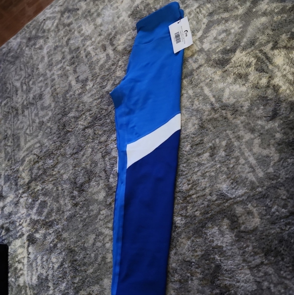 NWT zyia leggings